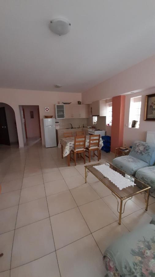 Akrata Rose Garden Apartments I Paralia Akratas Экстерьер фото